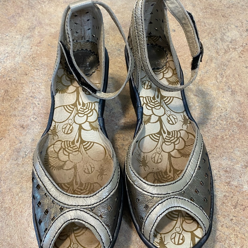 Fly London Silver Wedge Shoes with Ornate Cutouts - Picture 3 of 7
